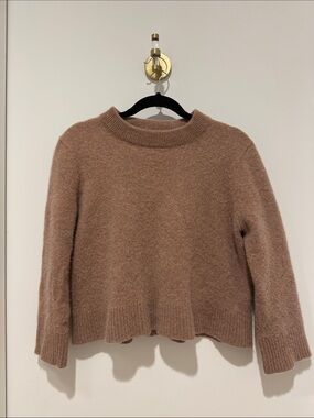 Quince Sweater ⭐️